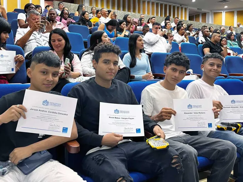 Así se vivió la clausura del Programa TICS liderado por FORJA